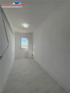 Apartament 2 camere de vanzare zona Alunisului-Tulcea - foto 3
