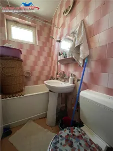 Apartament 3 camere de vanzare zona Spitalului- Tulcea - foto 6