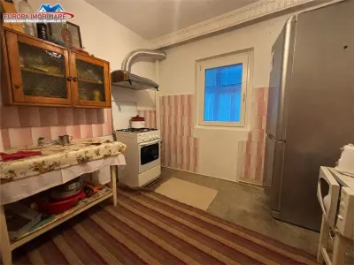 Apartament cu 2 camere de vanzare zona Vest- Tulcea - foto 5