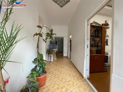 Cladire de vanzare in zona ultracentrala Tulcea - foto 8