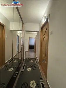 Apartament 4 camere de vanzare zona centrala Tulcea - foto 10