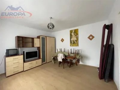 Casa de vanzare in zona Gloriei Tulcea - foto 3