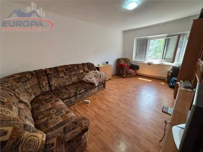 Apartament 2 camere de vanzare zona E3 -Tulcea - foto 2