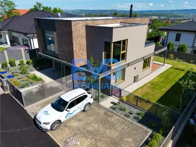 Casa moderna de vanzare, Miradis complex de case premium in Miroslava - Iasi
