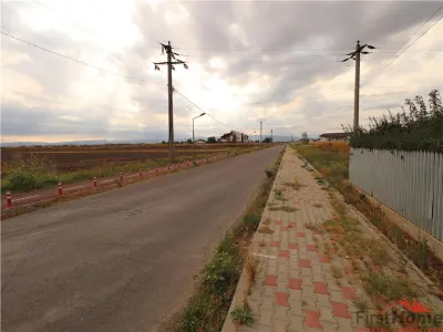 Loturi de vanzare la Crang ! Toate utilitatile in apropiere - foto 12