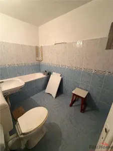 Apartament 4 camere, parter, zona centrala , 87mp utili - foto 7