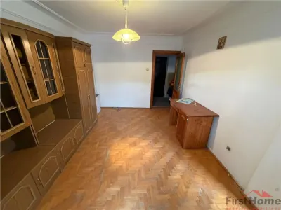 Garsoniera de vanzare - etaj 1 - 27mp - zona Brailei - Quattro - Focsani