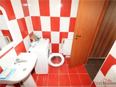 Garsoniera de vanzare in zona Penny Obor , etaj 3 (mansarda) - foto 11