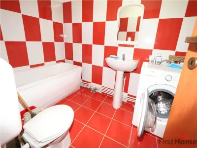 Garsoniera de vanzare in zona Penny Obor , etaj 3 (mansarda) - foto 12
