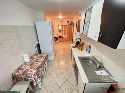 Apartament 2 camere, hol patrat, logie + balcon, zona Razboieni - foto 3