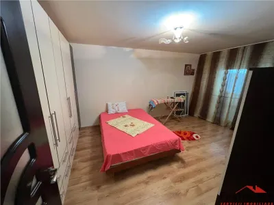 Apartament 2 camere, hol patrat, logie + balcon, zona Razboieni - foto 4