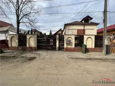 Casa constructie noua la rosu de vanzare P+M in Focsani - Focsani