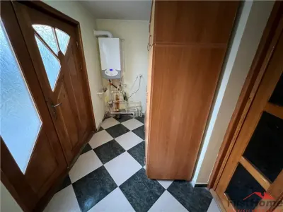 Casa constructie noua la rosu de vanzare P+M in Focsani - foto 14