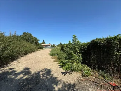 Teren 1.100mp intravilan curti constructii de vanzare in zona COMAT - foto 5