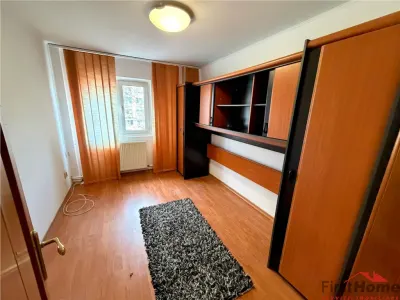 Apartament 3 camere, etaj 2, 75mp, zona Centrala , mobilat si utilat - foto 11