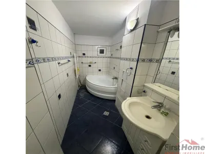 Apartament 3 camere, etaj 2, 75mp, zona Centrala , mobilat si utilat - foto 14