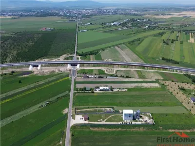 Teren 14.300 mp, D=50 ml, langa nod autrostrada A7 - foto 3