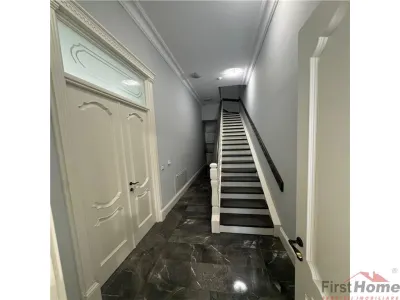Spatiu Ultracentral 411 mp utili,S+P+1,1.500 mp teren, complet renovat - foto 11