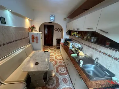 Ap 3 cam, Sud P-uri, 76 mp utili, et4/4 cu acoperis,CT,imbunatatit - foto 2