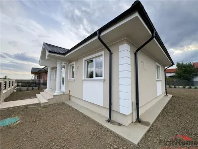 0% Comision! Case noi realizate cu materiale de calitate in Vanatori - foto 3
