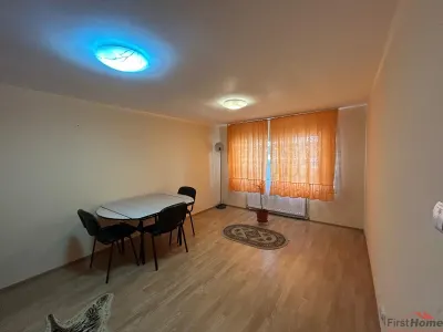 Apartament cu 3 camere de vanzare, zona Quattro. - foto 7