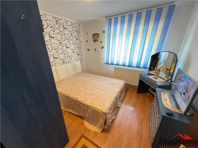 Apartament 3 camere, Piata Sud, etaj 3, renovat si mobilat complet - foto 7