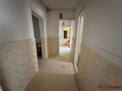 Apartament 3 camere, 70mp, etaj 4/4 cu acoperis, zona Casa de Cultura - foto 11