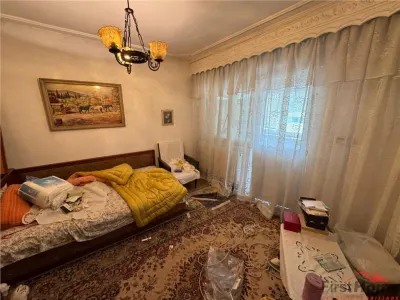 Apartament 3 camere, 70mp, etaj 4/4 cu acoperis, zona Casa de Cultura - foto 6