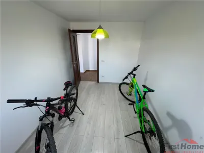 Apartament 4 camere, etaj 2, 88mp utili, renovat complet - foto 6