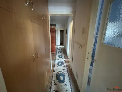 Apartament cu 4 camere de vanzare, zona liceul Pedagogic - foto 11