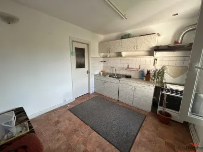 Apartament cu 4 camere de vanzare, zona liceul Pedagogic - foto 7