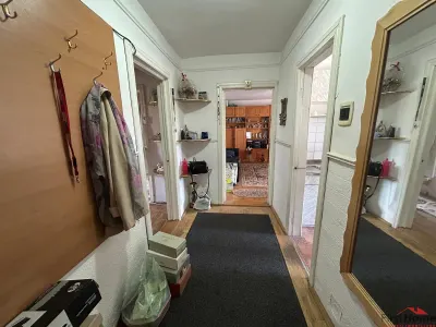 Apartament cu 4 camere de vanzare, zona liceul Pedagogic - foto 8
