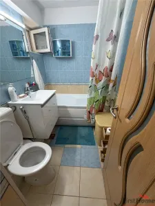 Apartament 3 camere, zona Ultracentrala , etaj 3 cu acoperis - foto 13