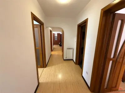 Apartament 4 camere,mobilat si utilat,etaj 3, zona Pompieri - foto 17