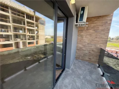 Apartament 2 camere tip studio 55mp utili de vanzare in Ozone City - foto 14