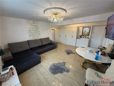 Apartament 3 camere, etaj 2 , ultracentral, renovat, incalzire in pardoseala - Focsani