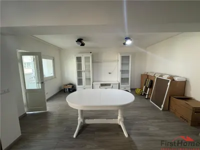 Ap 4 cam transformat in 3, et 1, renovat complet, zona Inspectoratul Scolar - foto 5