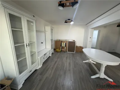 Ap 4 cam transformat in 3, et 1, renovat complet, zona Inspectoratul Scolar - foto 6