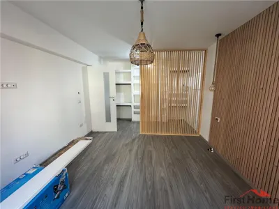 Ap 4 cam transformat in 3, et 1, renovat complet, zona Inspectoratul Scolar - foto 8