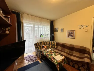 Apartament 2 camere de vânzare - zona Democratiei - foto 12