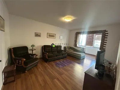 Apartamnt 2 camere, mobilat si utilat, Racadau - foto 3