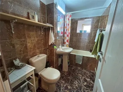Apartamnt 2 camere, mobilat si utilat, Racadau - foto 7