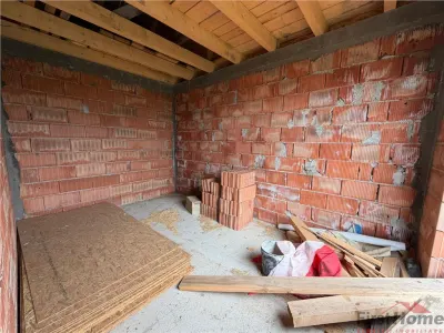 Casa la rosu din caramida de vanzare in comuna Carligele - foto 6