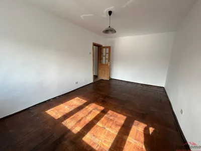 Apartament cu 2 camere de vanzare, etaj 4, zona Sud - foto 9