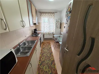 Apartament 2 camere, hol patrat, logie + balcon, mobilat si utilat - foto 4