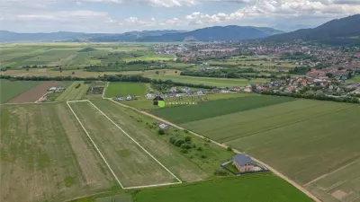 Loturi de grădină 400 mp - Săcele - foto 8