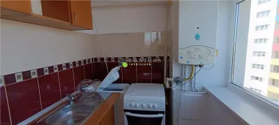 Inchiriere garsoniera in bloc nou, zona Garii - foto 3