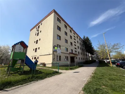 Garsoniera mica, renovata, pe str. Zizinului - foto 6