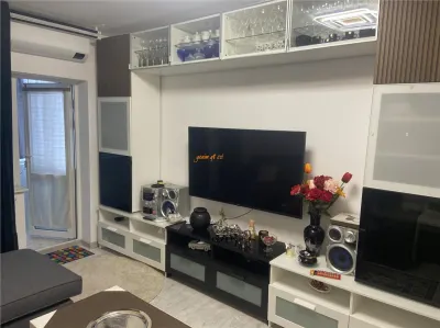Apartament 2 camere , zona Gara , et 1/4 , renovat integral , mobilat modern - foto 11