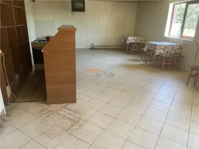 Spatiu comercial  situat in comuna Reghiu cu suprafata de 88 mp si magazie de 100 mp - foto 9